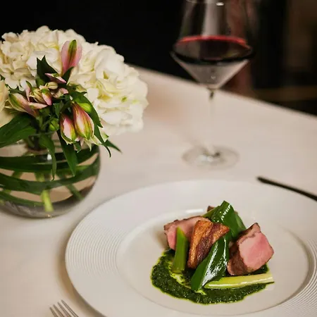 Hotel The Shelbourne, Autograph Collection 5*