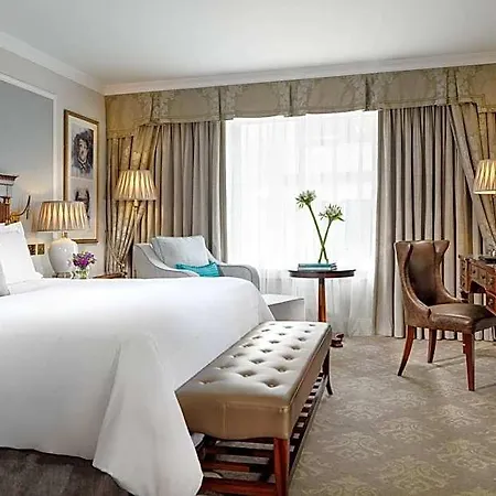 The Shelbourne, Autograph Collection 5*
