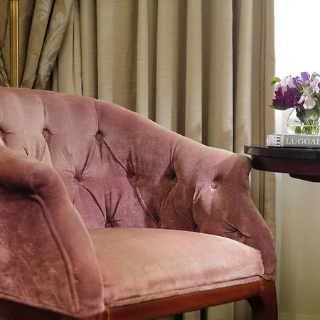 The Shelbourne, Autograph Collection 5*