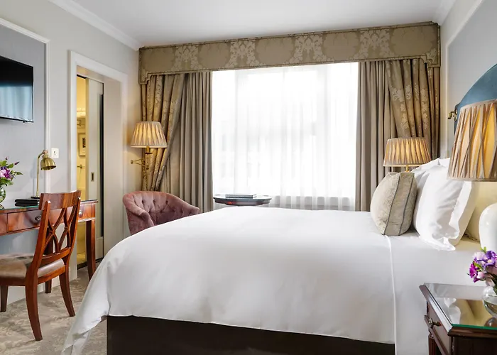 Szálloda The Shelbourne, Autograph Collection 5*