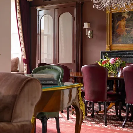 Szálloda The Shelbourne, Autograph Collection