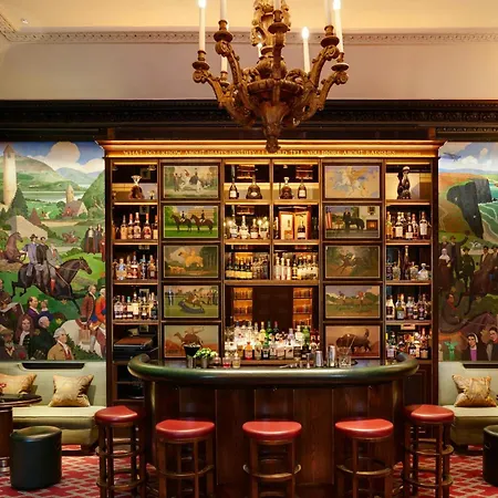 Отель The Shelbourne, Autograph Collection