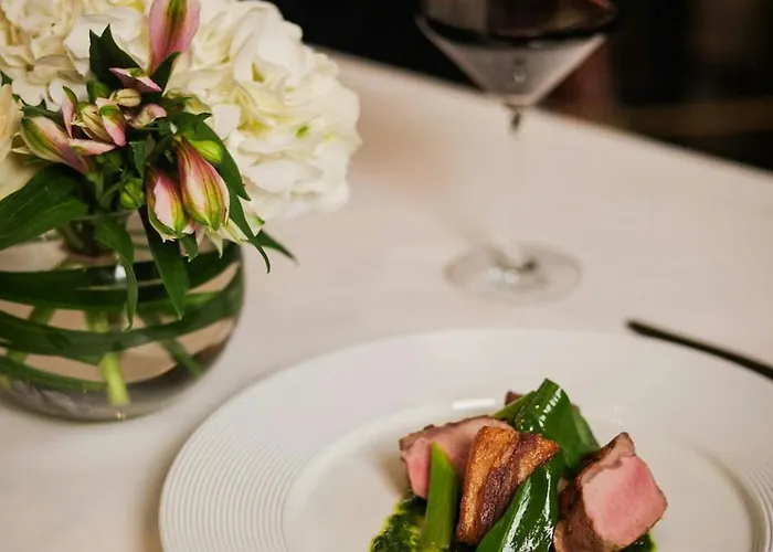 Отель The Shelbourne, Autograph Collection 5*